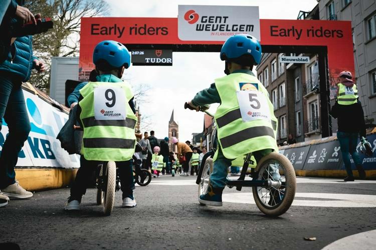 Schrijf jouw kind in voor de Early Riders loopfietsjeswedstrijd